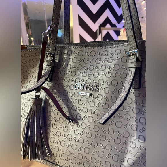Guess Handbags - Brown Guess Purse